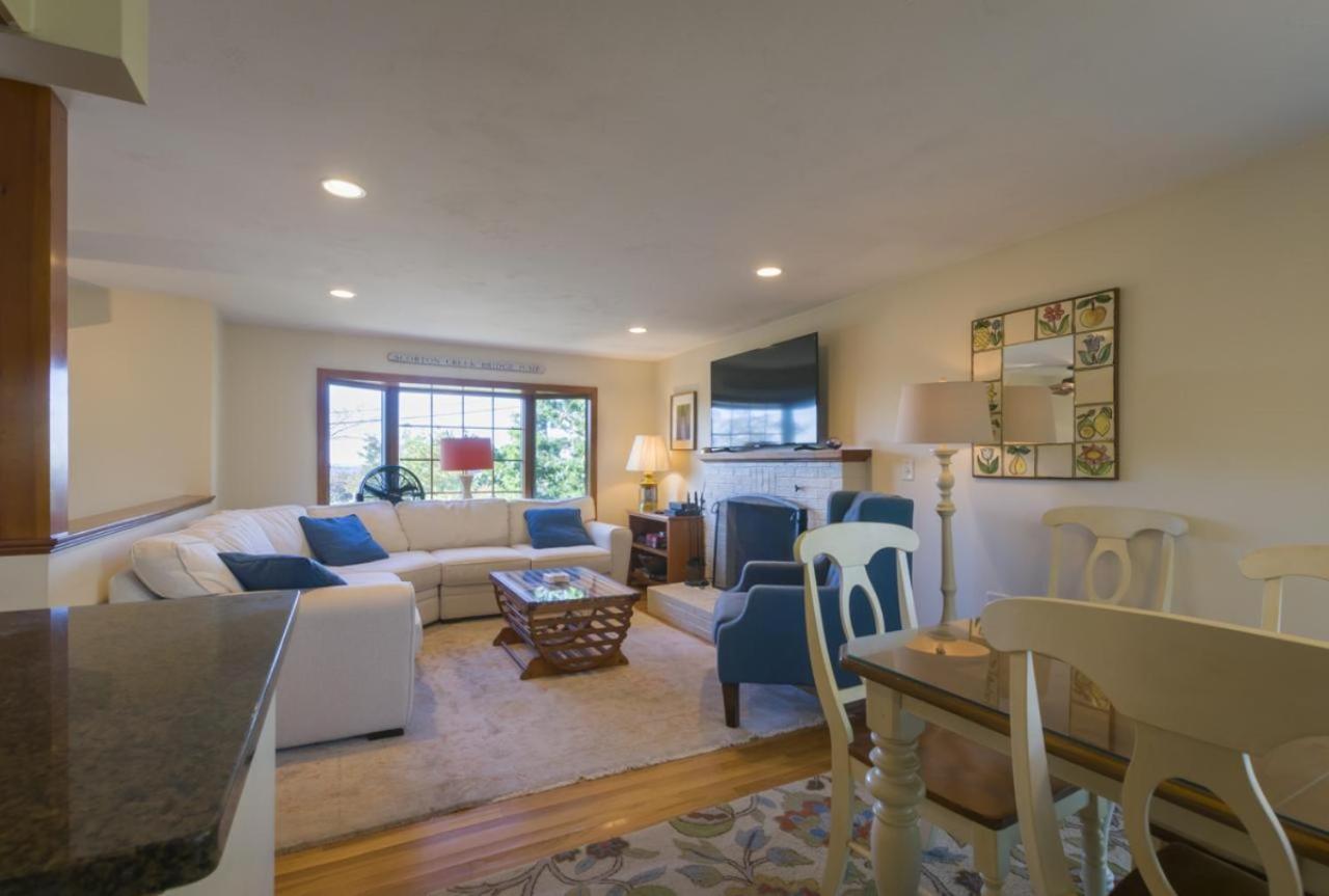 24 Captain Wing Road East Sandwich - - Cape Cod 외부 사진