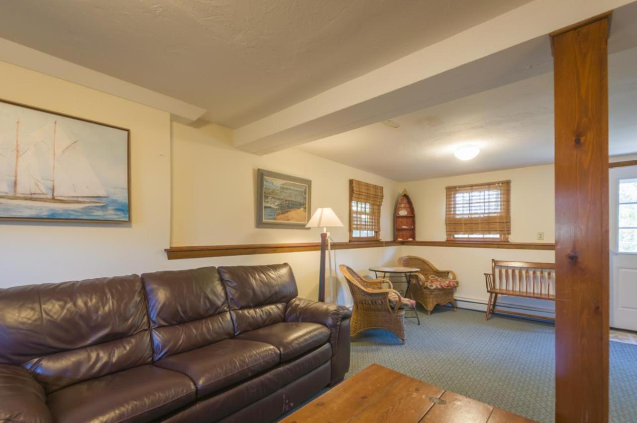 24 Captain Wing Road East Sandwich - - Cape Cod 외부 사진